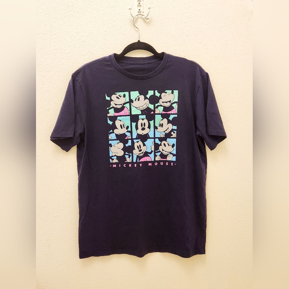 Disney Mickey Mouse Tee, M
